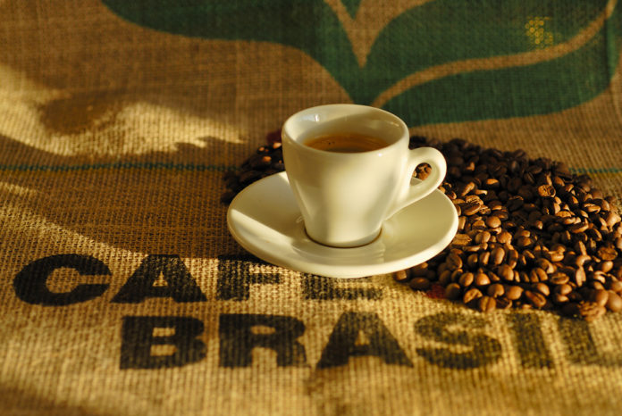 Produção mundial de café robusta deve atingir 77,1 milhões de sacas de 60kg na safra 2021-2022 e quebrar recorde histórico