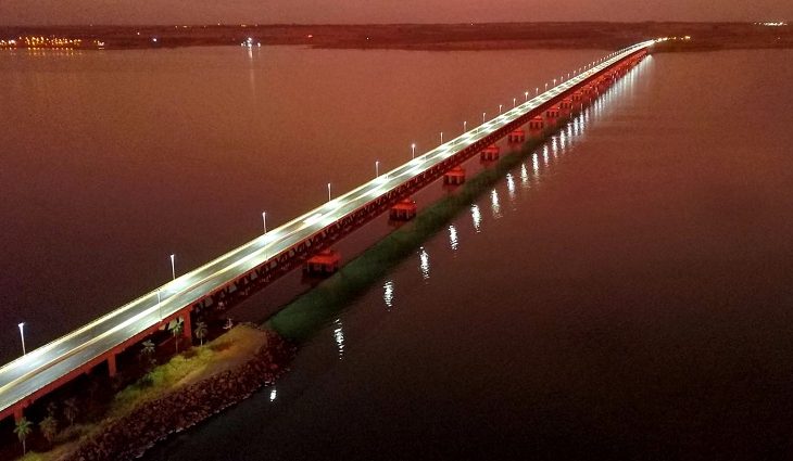 Em Aparecida do Taboado, iluminação de ponte na divisa com São Paulo garante segurança para motoristas