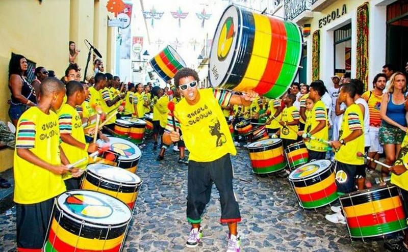 Bloco Olodum Mirim sairá sem cordas nas ruas do Pelourinho