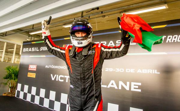 NASCAR Brasil: Lourenço Beirão brilha na Corrida 1 em Interlagos