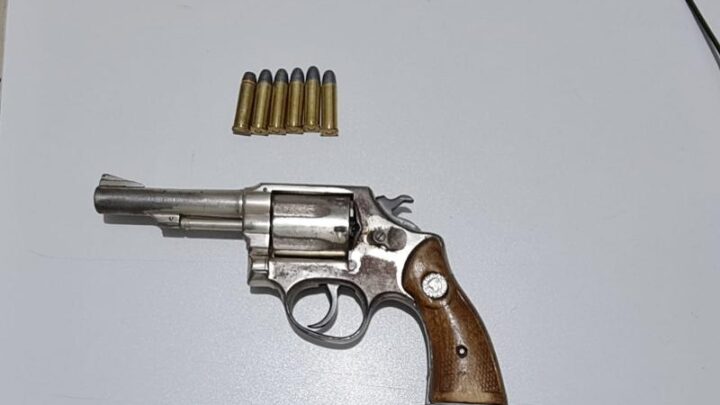 PMA de Naviraí prende homem por porte ilegal de arma de fogo