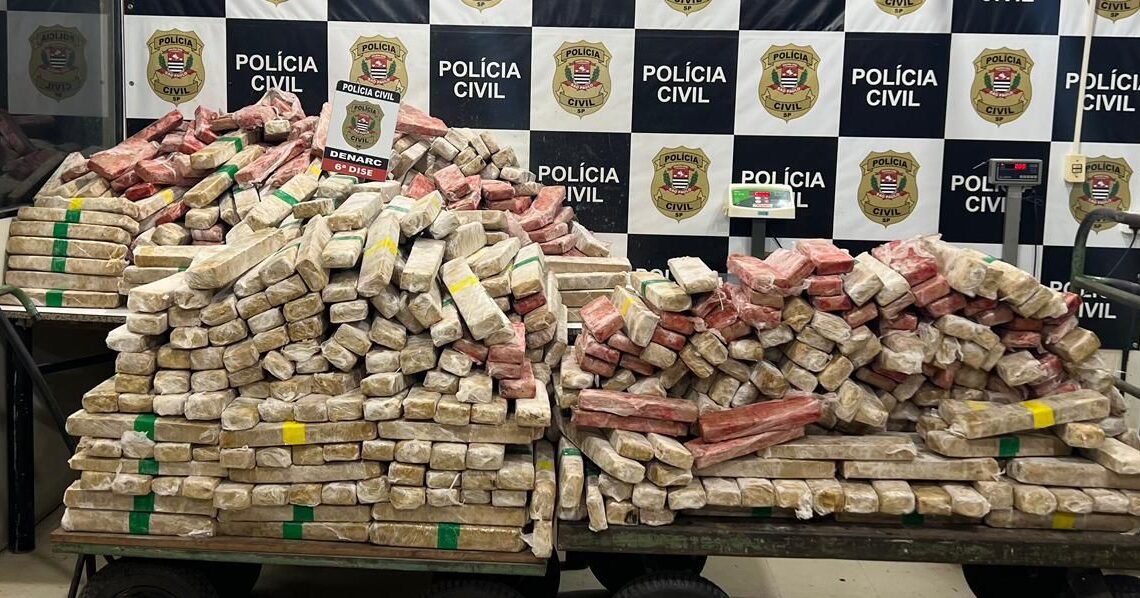 Polícia apreende carreta com mais de uma tonelada de maconha em Santo André – SP