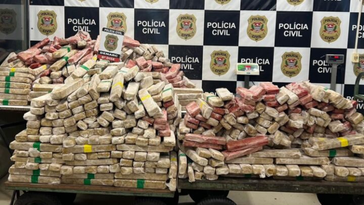 Polícia apreende carreta com mais de uma tonelada de maconha em Santo André – SP