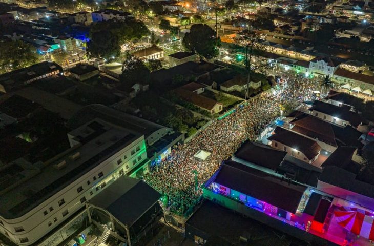 Campo Grande (MS) comemora 124 anos e população tem opções de shows, teatro e desfile no fim de semana