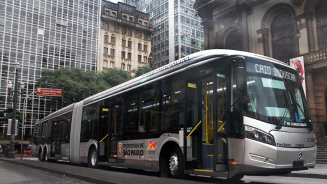 Cidade de São Paulo terá ônibus gratuitos em dias de provas do Enem