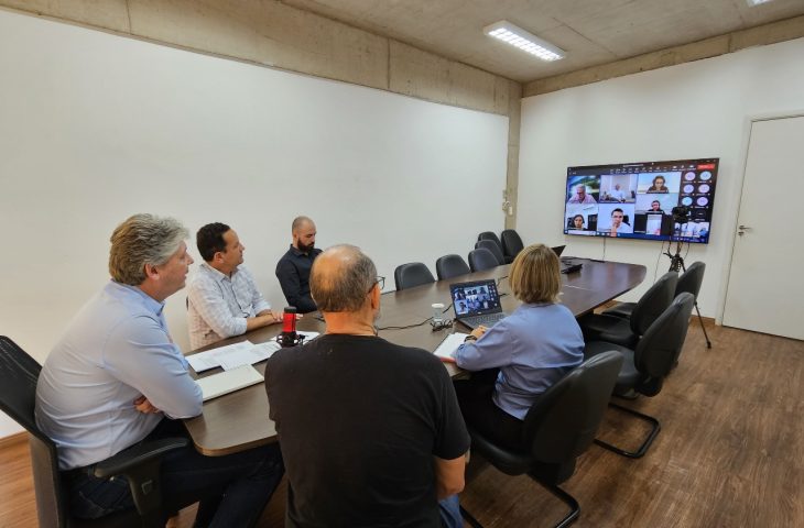 Membros do conselho de controle ambiental aprovam emissão de licença prévia para a Arauco