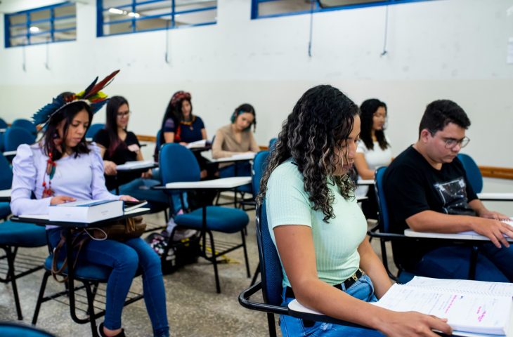 Começa hoje prazo de inscrições para programa do Governo de MS que paga salário mínimo para estudantes