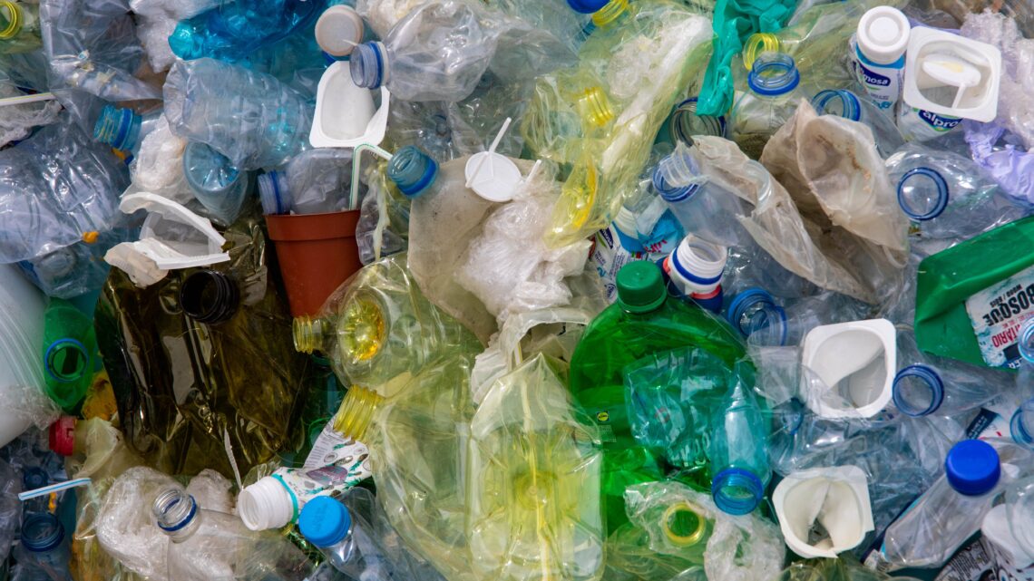 Trisoft atualiza número e atinge a marca de 5.5 bilhões de garrafas pet reutilizadas