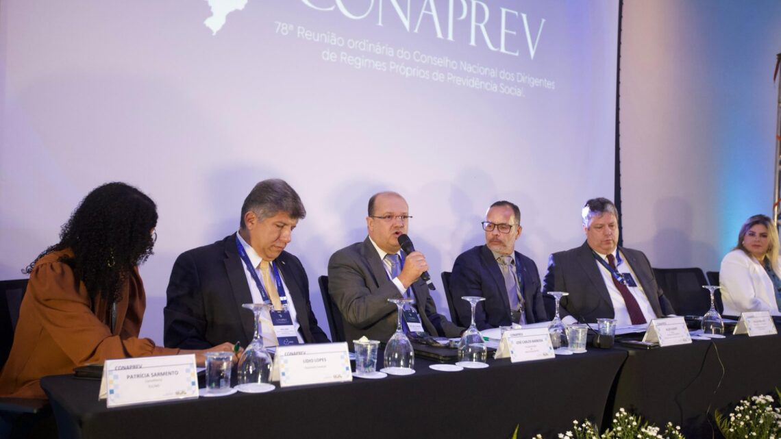 Governo discute soluções e impactos para servidores em encontro de dirigentes de regimes próprios