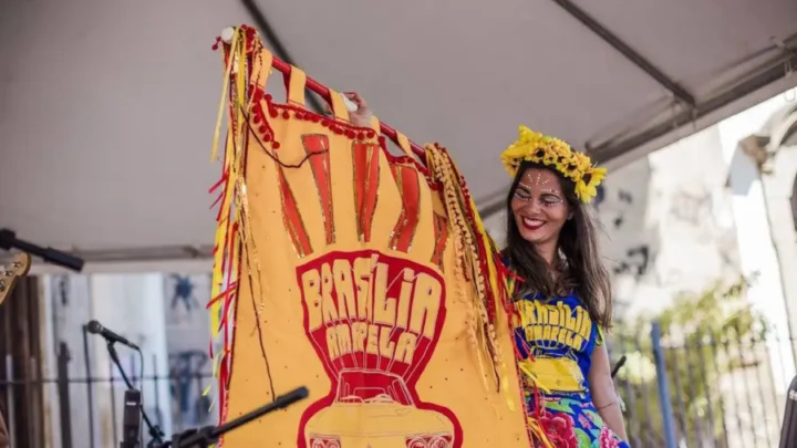 Brasília Amarela completa 10 anos homenageando Mamonas no carnaval