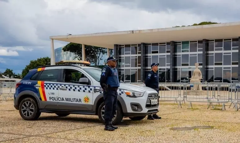 Cabo da PM é expulso após reclamar da falta de vacinas durante pandemia de covid-19