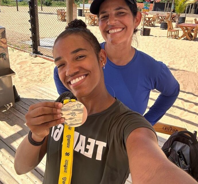 Três-lagoense Aninha conquista prata na Copa Regional Centro-Oeste de Vôlei de Praia