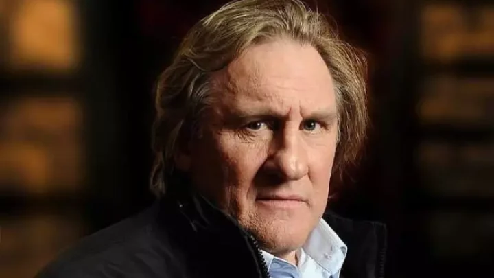 Gérard Depardieu é preso por supostas agressões sexuais na França; histórico é longo