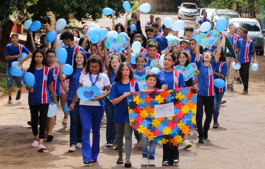 Escolas da REME realizam atividades sobre a ‘“Semana de Conscientização do Autismo”