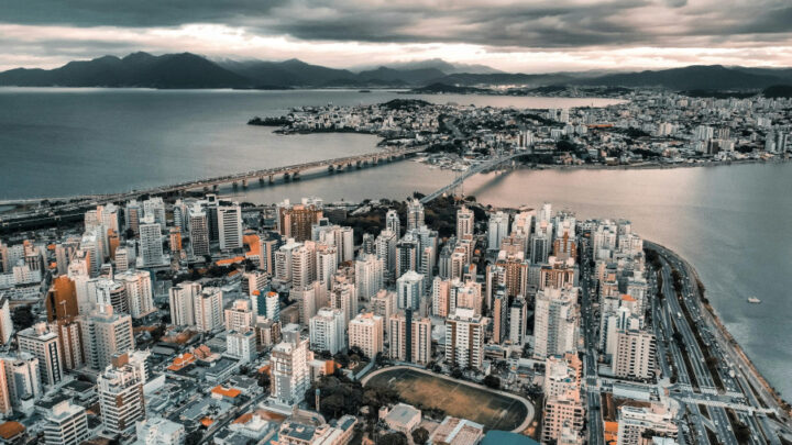 Florianópolis recebe especialistas para discutir a necessidade de soluções urbanísticas sustentáveis para as cidades