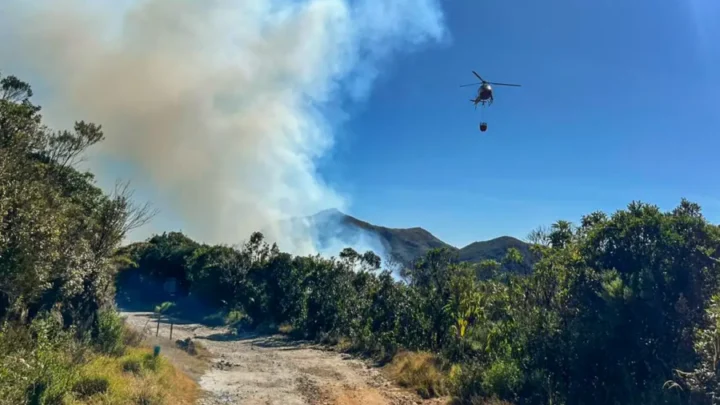 Parque Nacional do Itatiaia tem 300 hectares atingidos por incêndio