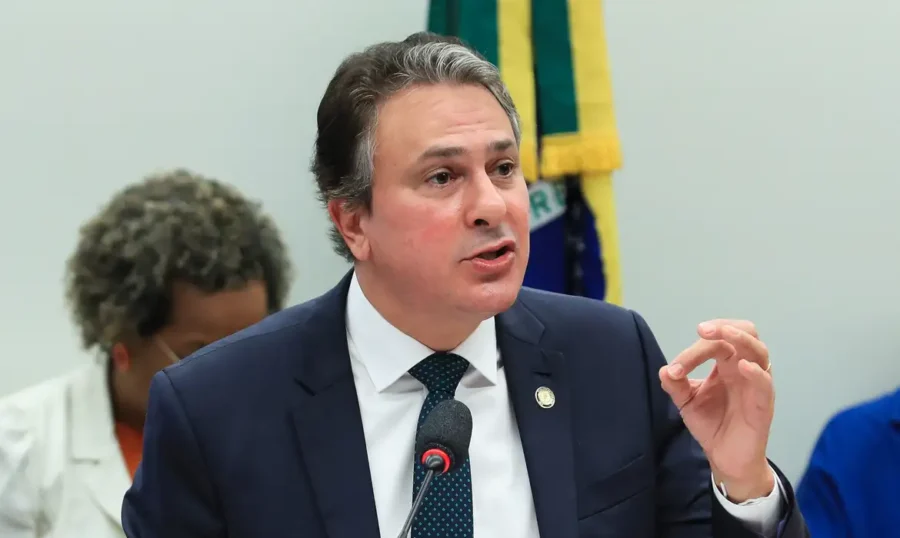 MEC vai liberar recursos para escolas de cidades com contas pendentes