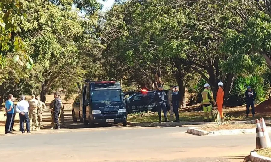 Após varredura, PMDF descarta suspeita de bomba na Embaixada da Rússia