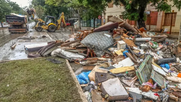 Auxílio Reconstrução: prazo para cadastrar famílias no RS é prorrogado