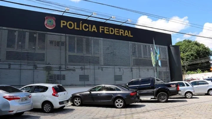 PF investiga suspeitas de fraudes na transferência de títulos de eleitor