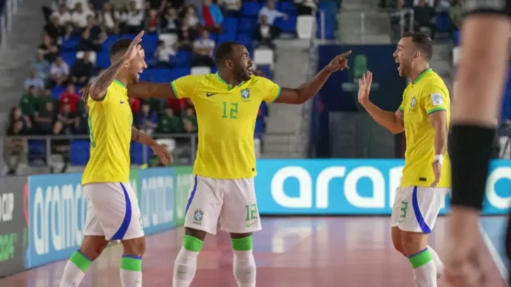 Futsal: Brasil fecha 1ª fase da Copa do Mundo com aproveitamento 100%