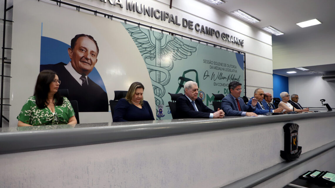 Sessão Solene comemora o Dia do Médico em Campo Grande