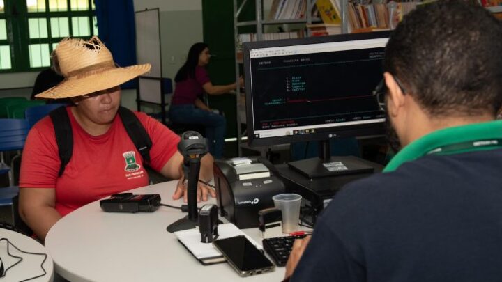 Moradores de Nova Casa Verde celebram ação que ajudou a por documentos em dia sem sair do distrito