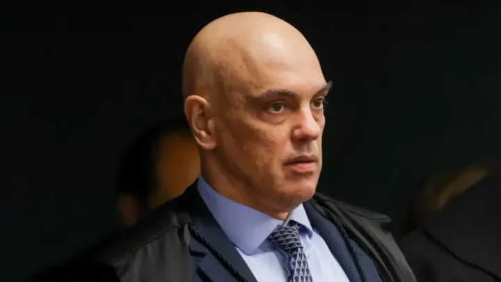 Alexandre de Moraes diz que origem de atentado está no “gabinete do ódio”